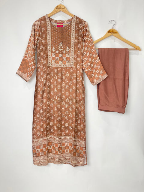 Brown Kurta & Pant Set in Gajji Silk