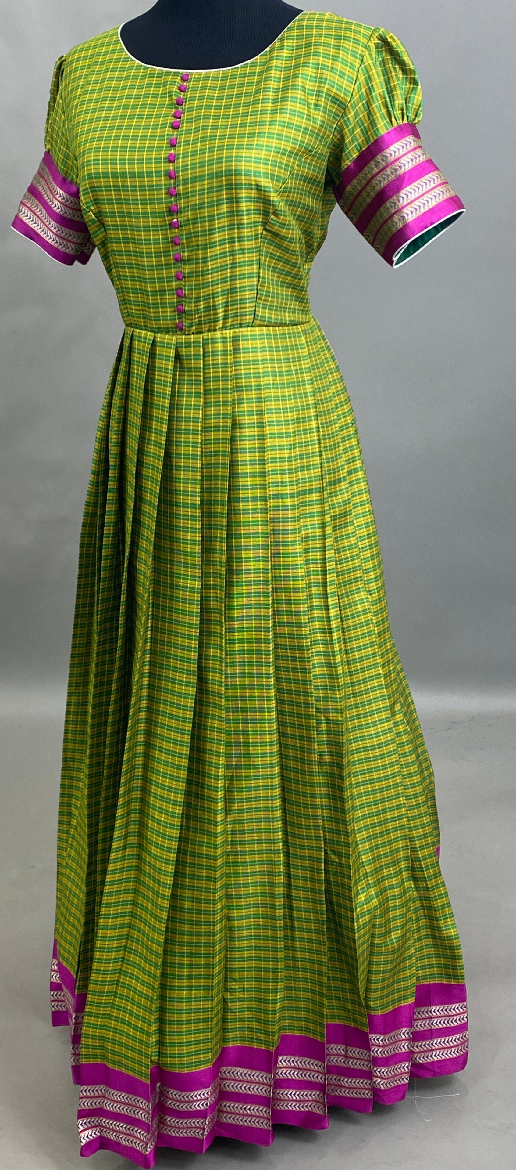 MAA DESIGN STUDIO Anarkali Gown Price in India - Buy MAA DESIGN STUDIO Anarkali  Gown online at Flipkart.com